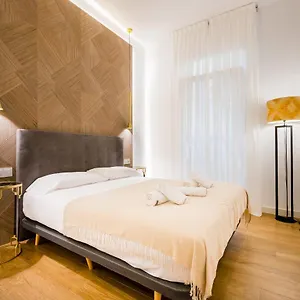  Apartamento En El Corazón De By Rentalsevilla