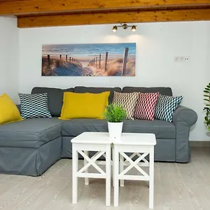 Famara. Marea Apartment Famara